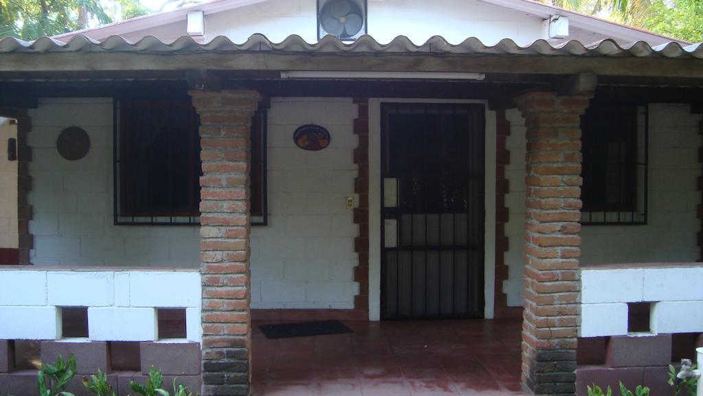Hotel Quinta Erika Coyuca de Benitez Zimmer foto