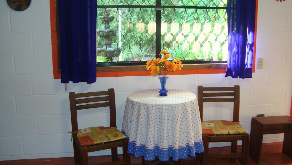 Hotel Quinta Erika Coyuca de Benitez Zimmer foto
